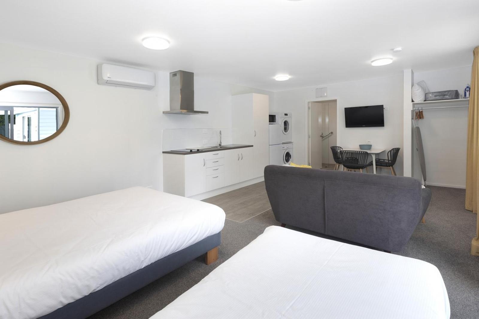 The Adelphi 4* Christchurch